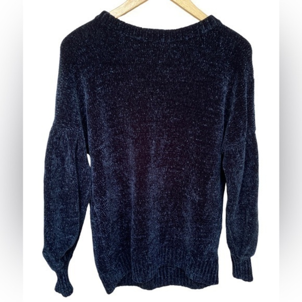 J.Jill women’s black crew neck knit Sweater Size medium